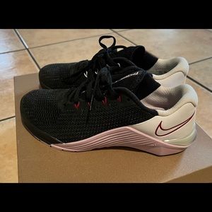 Nike Metcon 5 U Complete Me